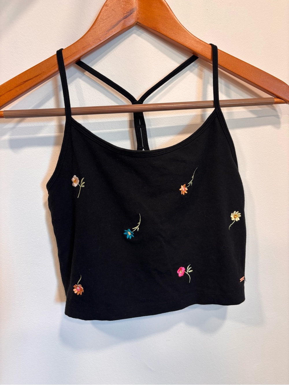 PINK Victoria's Secret Black Cropped Floral Embroidered Camisole